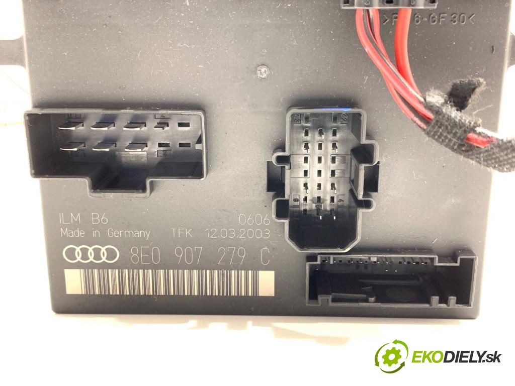 AUDI A4 B6 Kombi 2003 75 kW 1.6 1595 Modul komfortu 8E0907279C (Modul komfortu)