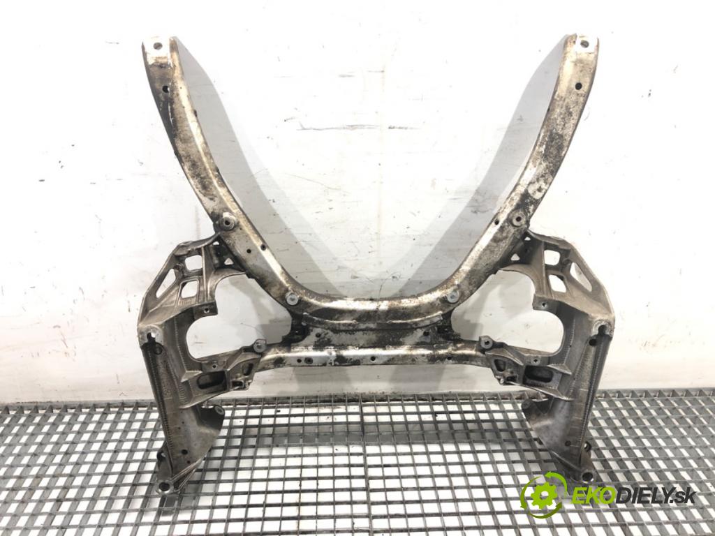 BMW E64 kabriolet 2005 190 kW 630 i 2996 výztuha pod motor  (Výztuhy přední)