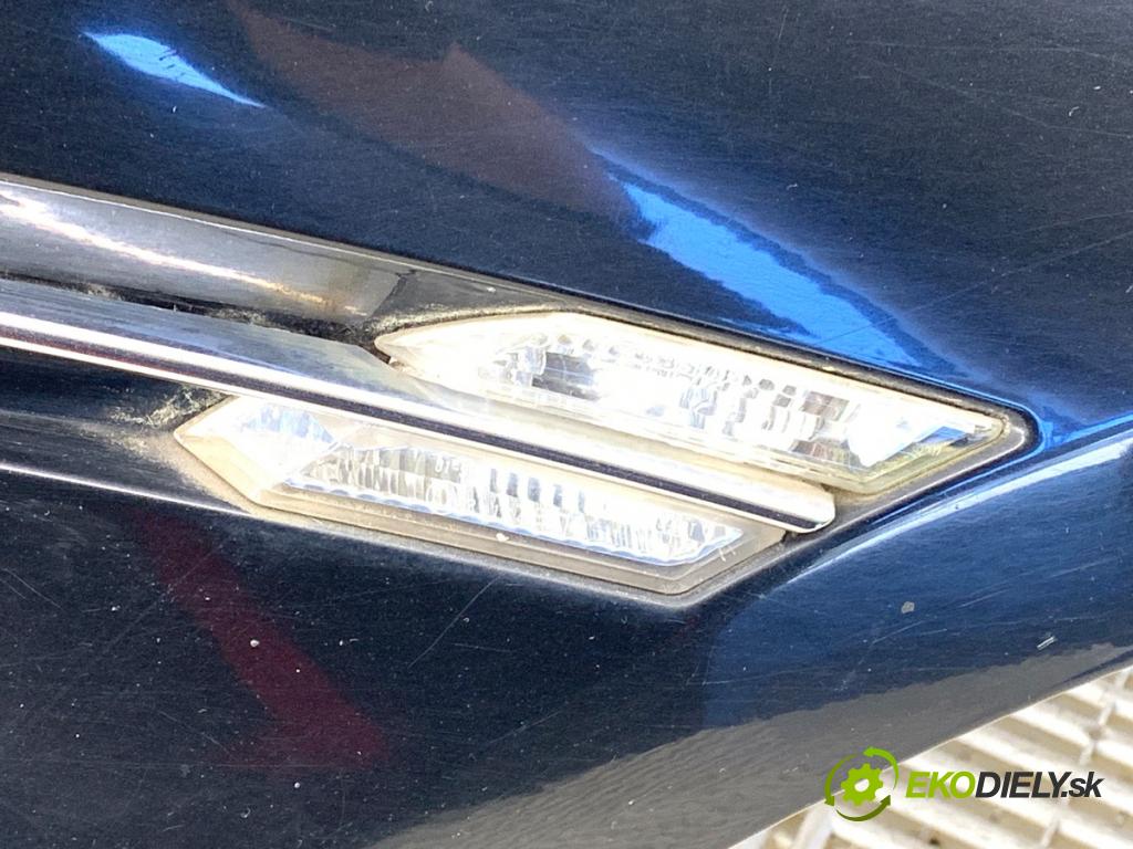 BMW E64 kabriolet 2005 190 kW 630 i 2996 blatník pravý přední část