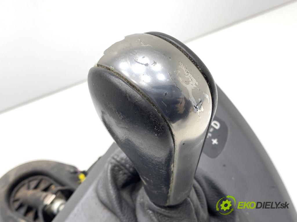 BMW E64 kabriolet 2005 190 kW 630 i 2996 kulisa 7541795 (Rýchlostné páky / kulisy)