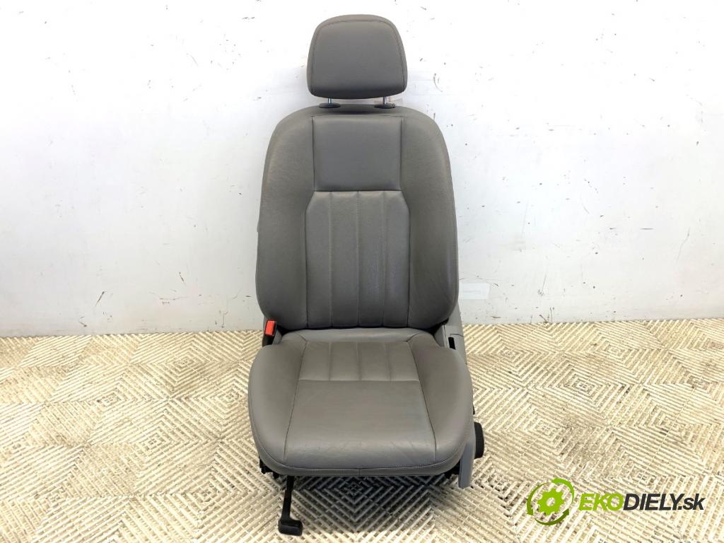 MERCEDES-BENZ W204 sedan 2007 170 kW C 280 (204.054) 2996 Sedadlo ľavy predný 