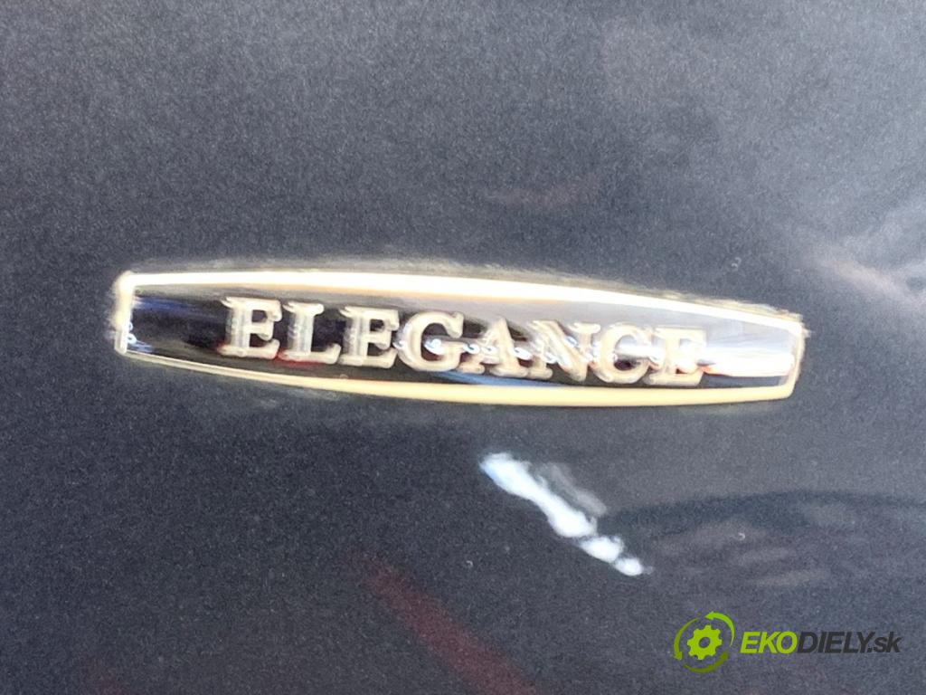 MERCEDES-BENZ W204 sedan 2007 170 kW C 280 (204.054) 2996 blatník pravý přední část