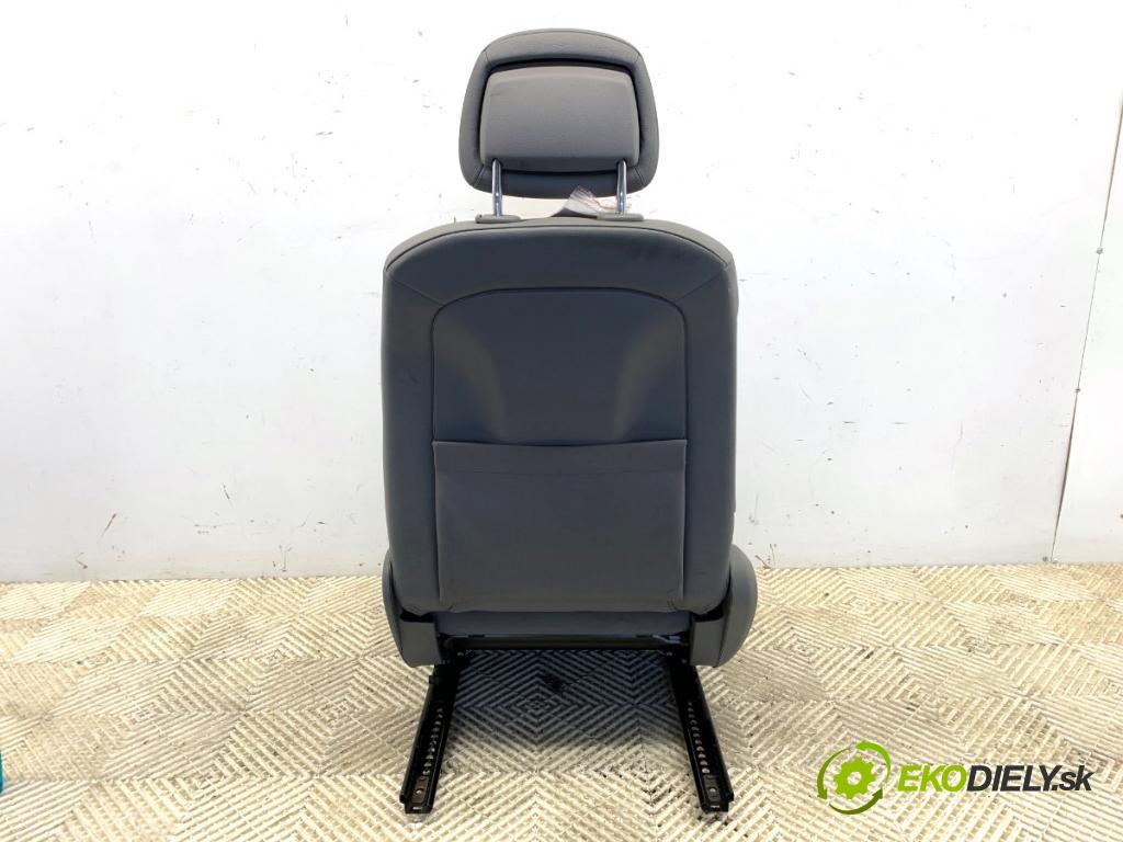 MERCEDES-BENZ W204 sedan 2007 170 kW C 280 (204.054) 2996 Sedadlo pravy predný