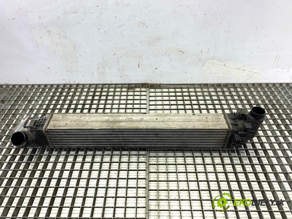 DACIA DUSTER SUV 2013 66 kW 1.5 dCi (HSAJ) 1461 intercooler 8200880552B (Intercooler (chladič nasávaného vzduchu))