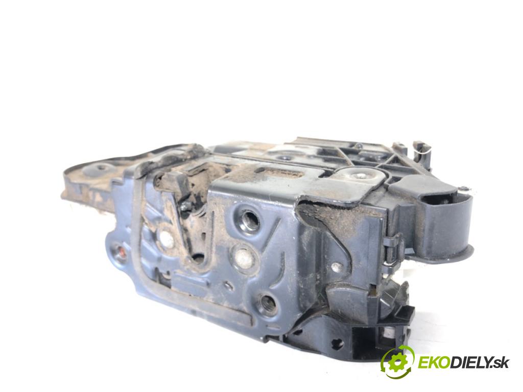 SKODA CITIGO liftback 2013 44 kW 1.0 999 zámok dveře levý přední část 1S1837015B