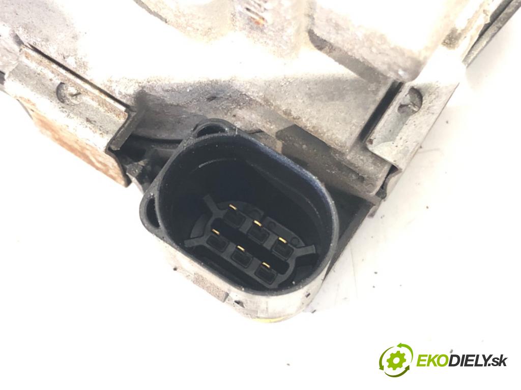 SKODA CITIGO liftback 2013 44 kW 1.0 999 Škrtiaca klapka 04C133062D (Škrtiaca klapka)