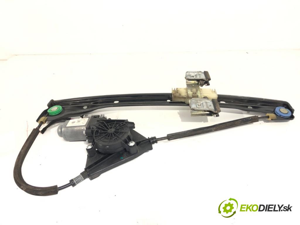 SKODA CITIGO liftback 2013 44 kW 1.0 999 mechanismus okna pravý přední část 6RU959801