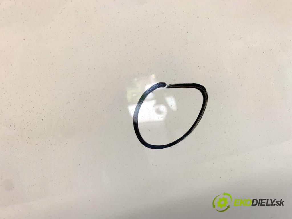 SKODA CITIGO liftback 2013 44 kW 1.0 999 kapota  (Kapoty)