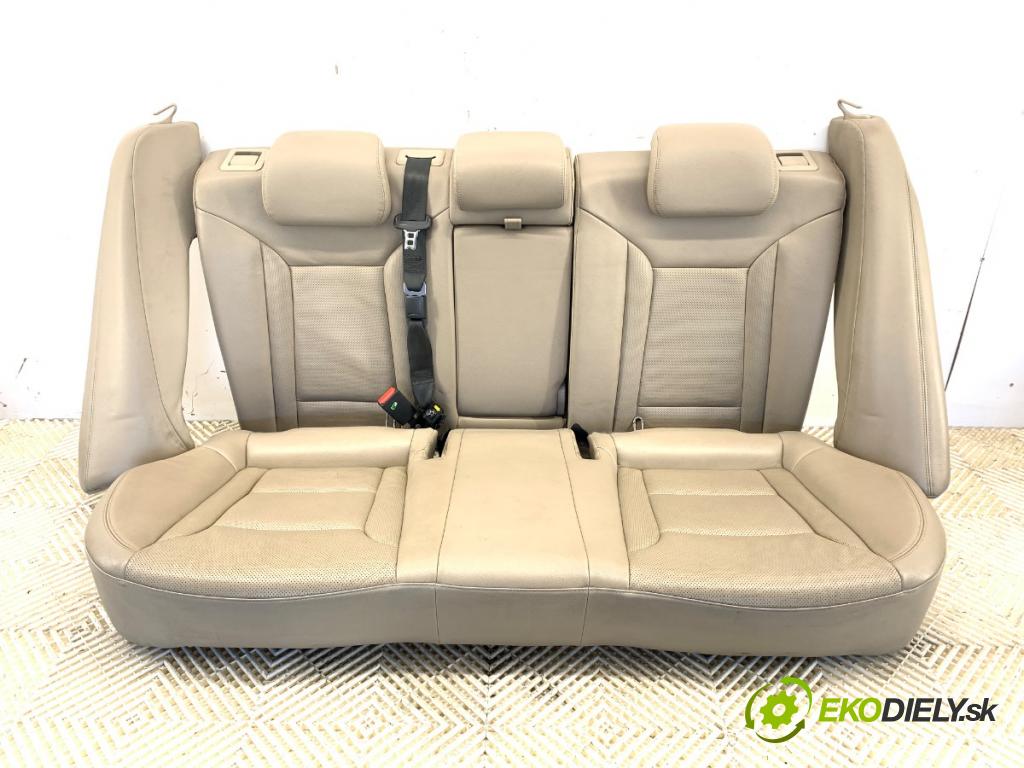 HYUNDAI i40 Kombi 2017 104 kW 1.7 CRDi 1685 Sedadlá, sedačky Sedadlo bočné
