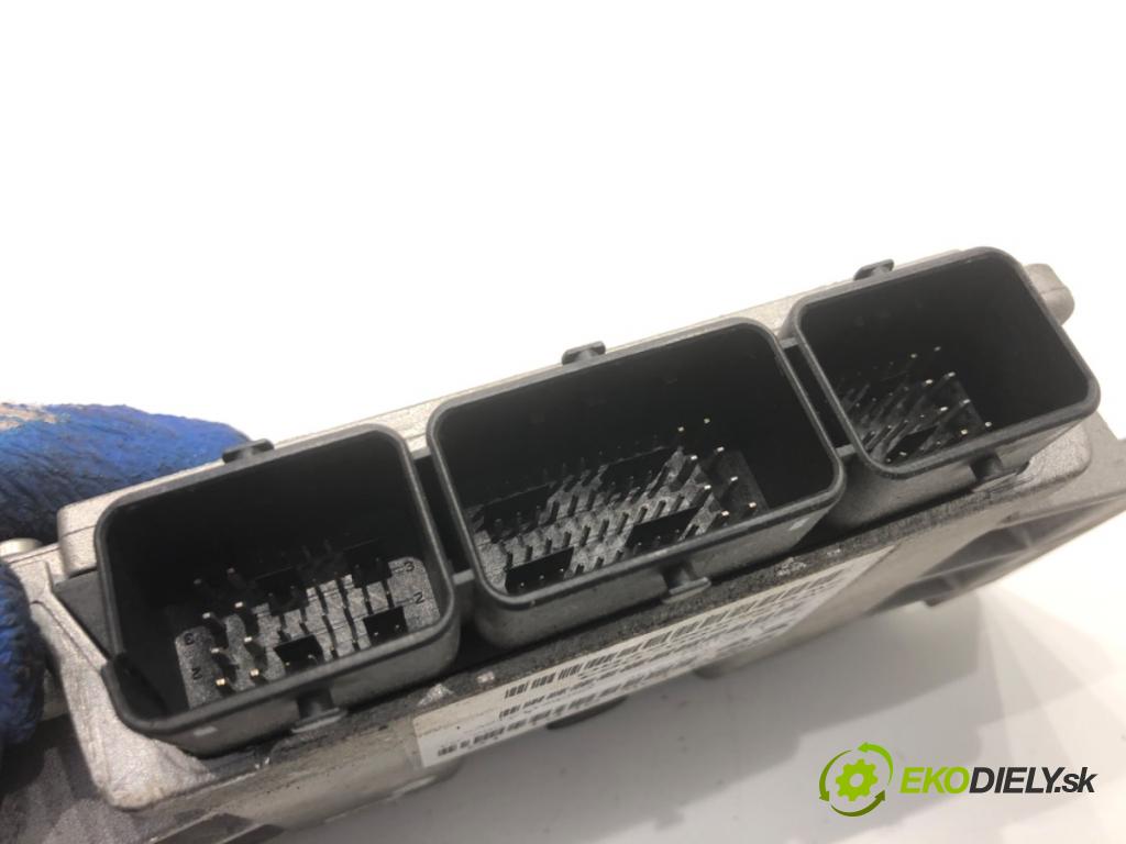 PEUGEOT 407 sedan 2004 100 kW 2.0 (6DRFNB, 6DRFNE) 1997 riadiaca jednotka Motor 9655956780 (Riadiaca jednotka)