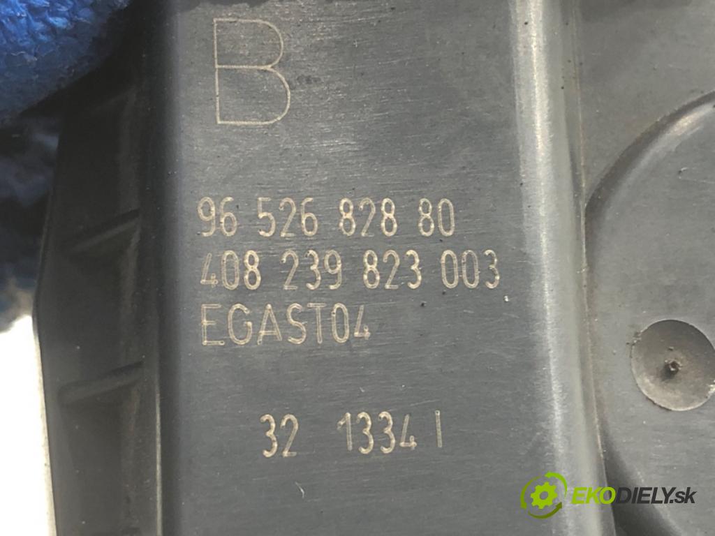 PEUGEOT 407 sedan 2004 100 kW 2.0 (6DRFNB, 6DRFNE) 1997 Škrtiaca klapka 9652682880 (Škrtiaca klapka)