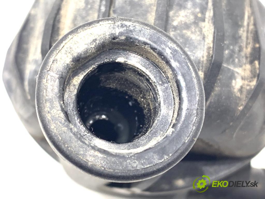 VW GOLF VII liftback 2016 81 kW 1.6 TDI 1598 spojkový válec motorek spojky 277001 (Válce a ložiska)