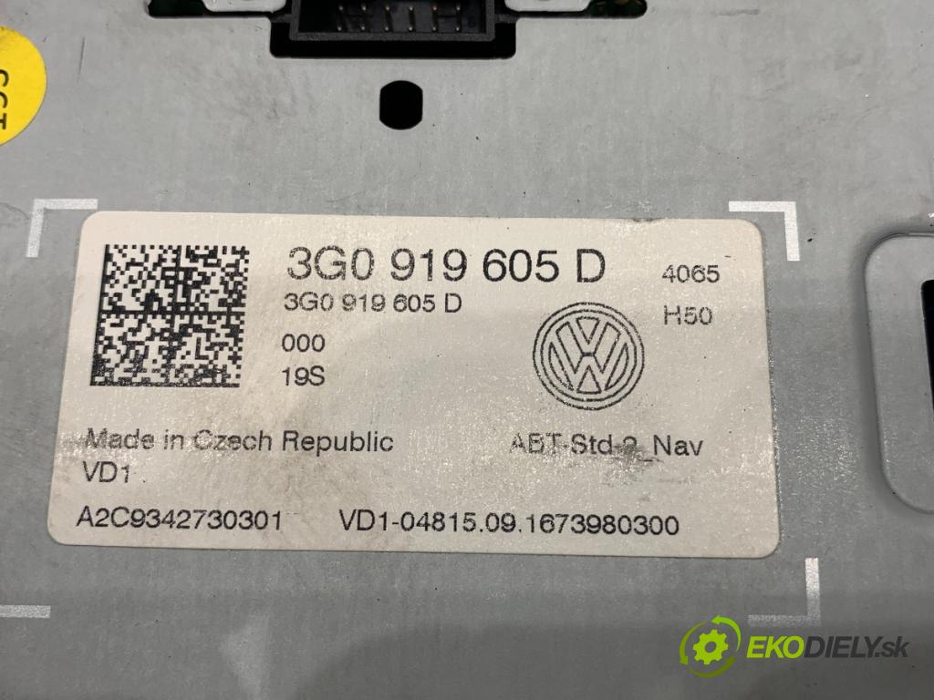 VW GOLF VII liftback 2016 81 kW 1.6 TDI 1598 RADIO 3G0919605D (Audio zariadenie)