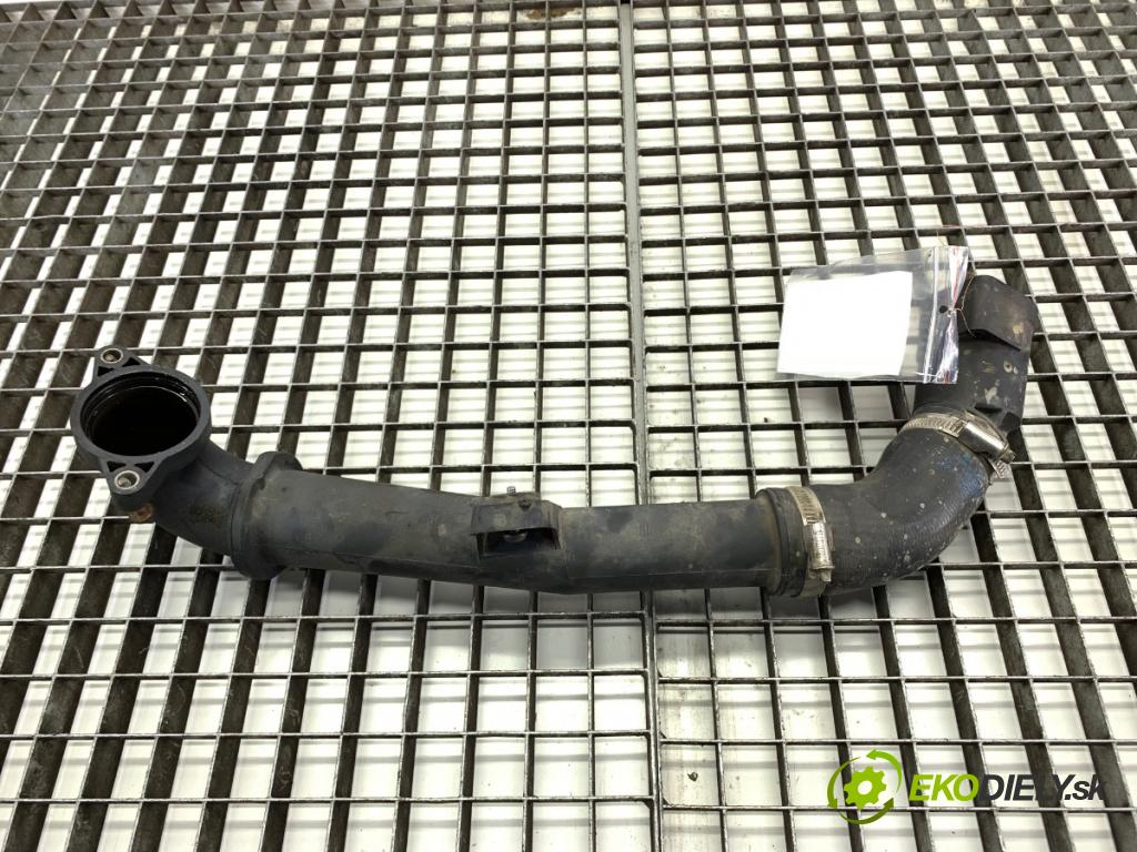 VW GOLF VII liftback 2016 81 kW 1.6 TDI 1598 Rúra turba 04L145770S