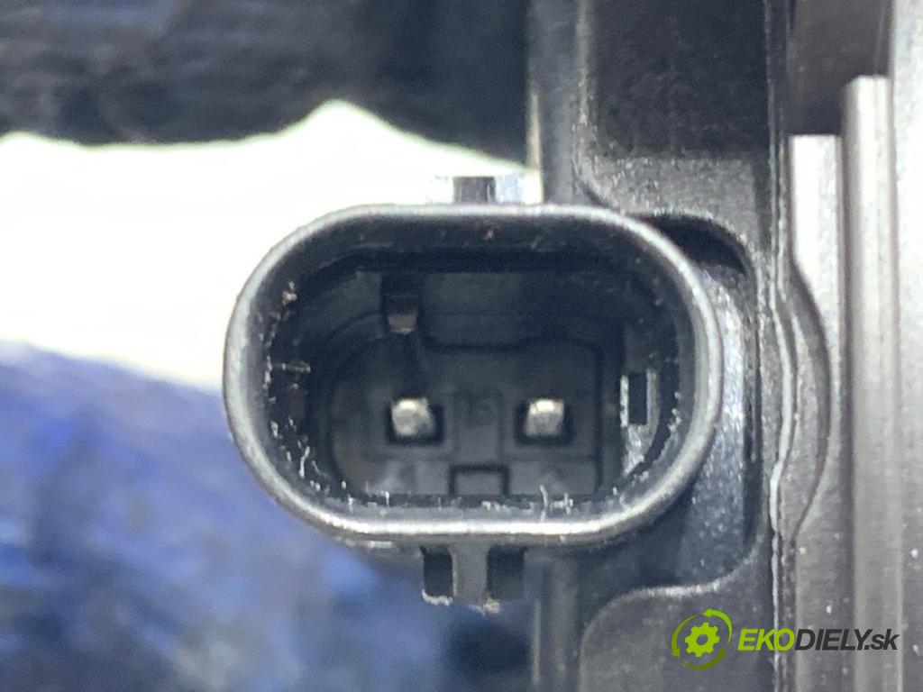 VW GOLF VII liftback 2016 81 kW 1.6 TDI 1598 Snímač nárazu 5Q0959354 (Snímač nárazu)