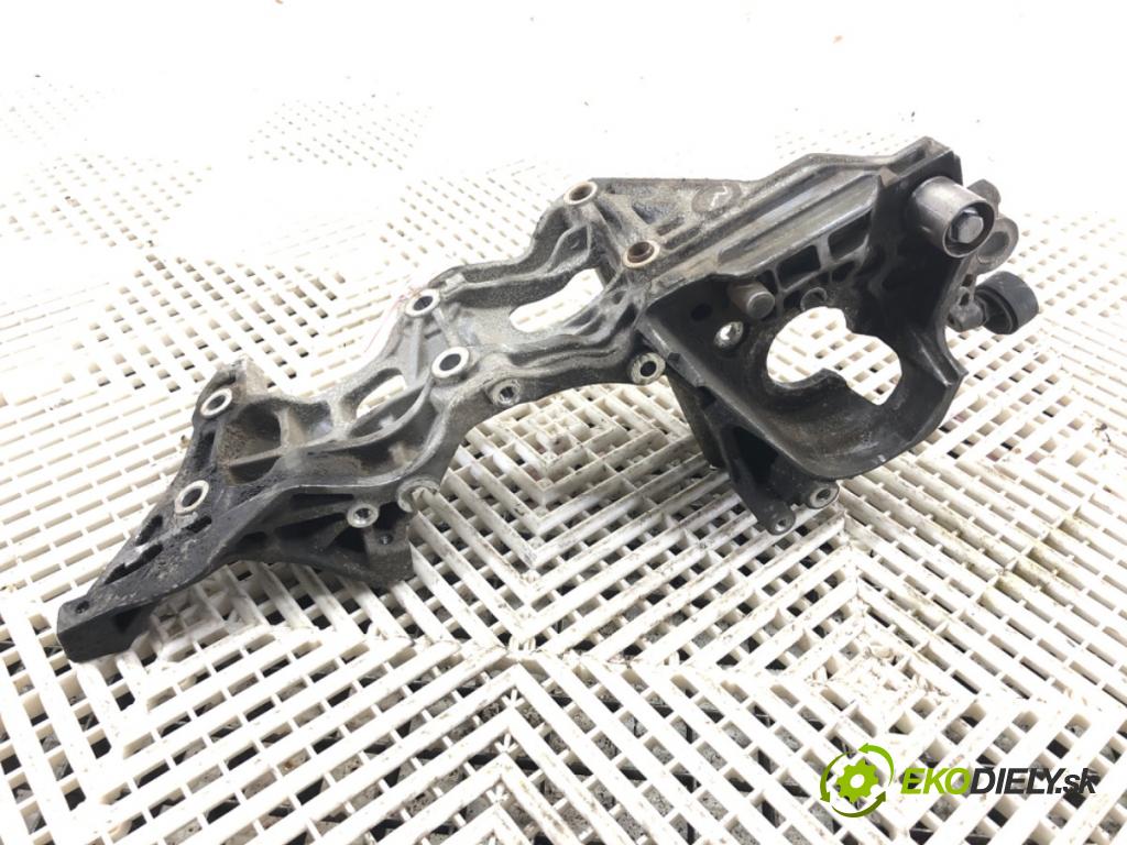 VW GOLF VII liftback 2016 81 kW 1.6 TDI 1598 Držiak alternátora 04L903143D