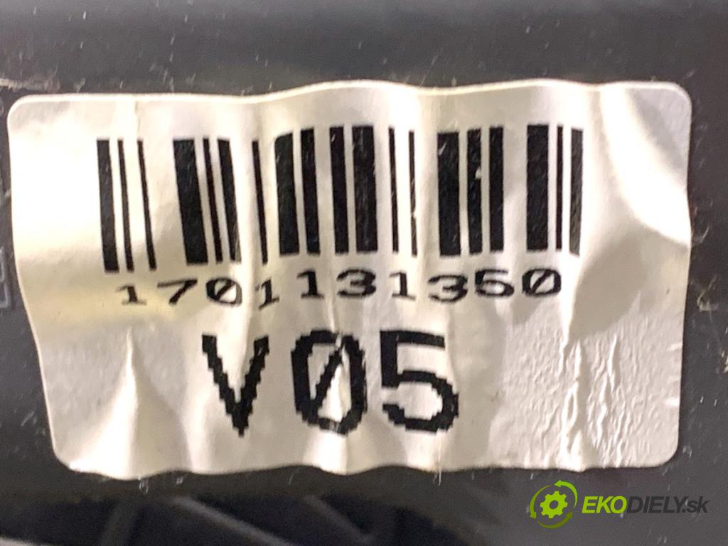 HYUNDAI i40 Kombi 2017 104 kW 1.7 CRDi 1685 topné těleso radiátor topení komplet KOMBAJN  (Radiátory topení)