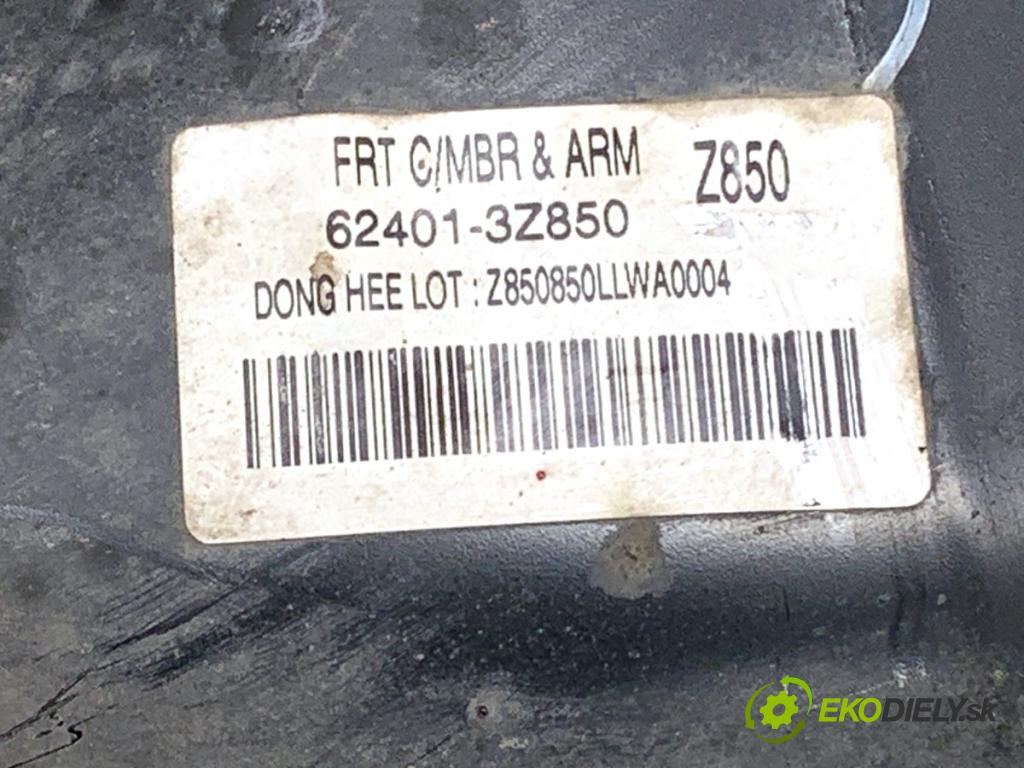 HYUNDAI i40 Kombi 2017 104 kW 1.7 CRDi 1685 Výstuha pod Motor 62401-3Z850 (Výstuhy predné)