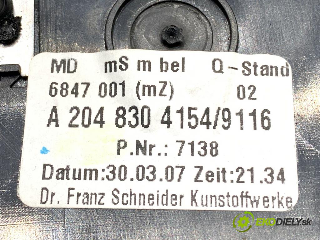 MERCEDES-BENZ W204 sedan 2007 170 kW C 280 (204.054) 2996 mří topení přední část střední 2048304154