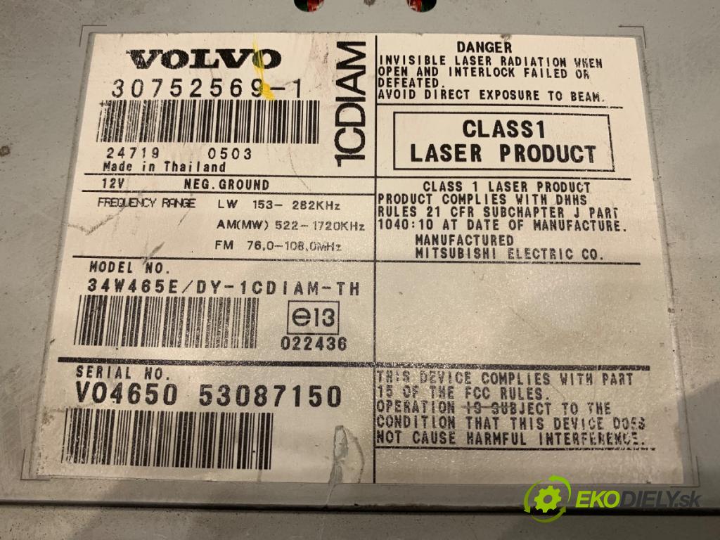 VOLVO S40 II sedan 2005 81 kW 1.6 D 1560 RADIO 30752569 (Audio zariadenie)