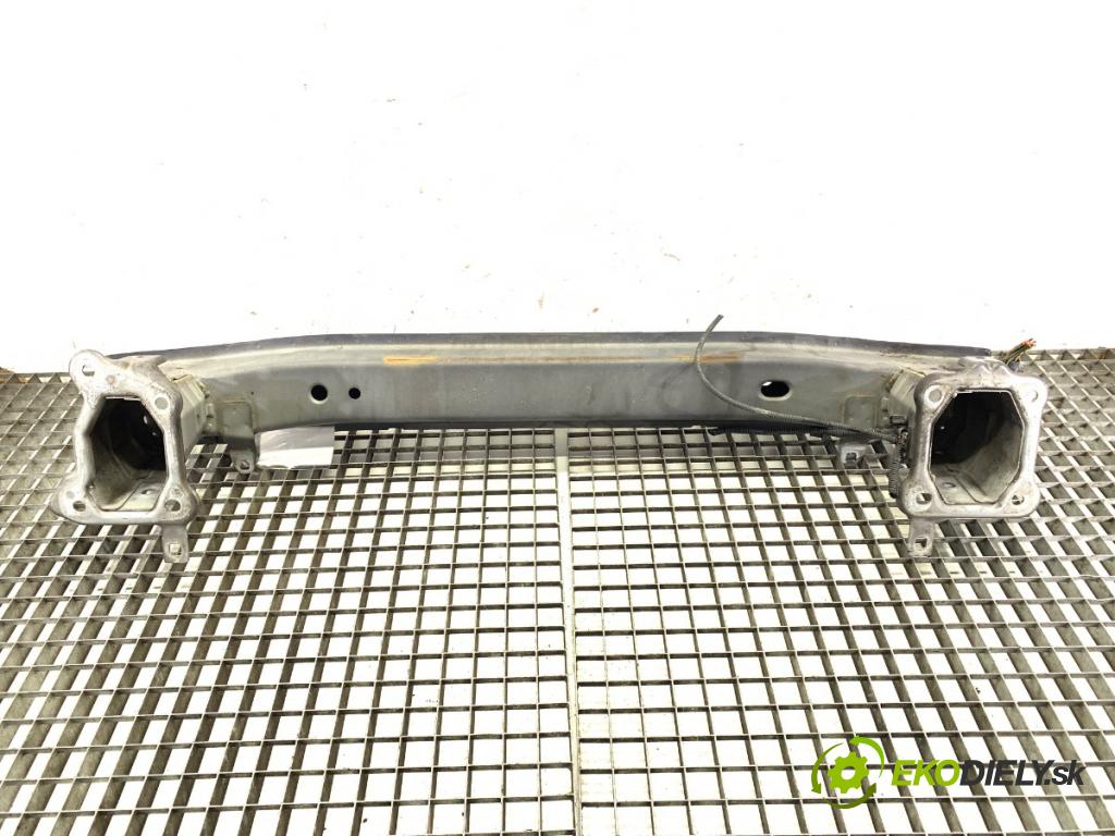 VOLVO S40 II sedan 2005 81 kW 1.6 D 1560 výztuha nárazníka přední část  (Výztuhy přední)