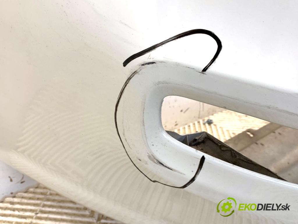 FIAT PUNTO EVO liftback 2012 51 kW 1.2 1242 nárazník přední část (Ostatné)