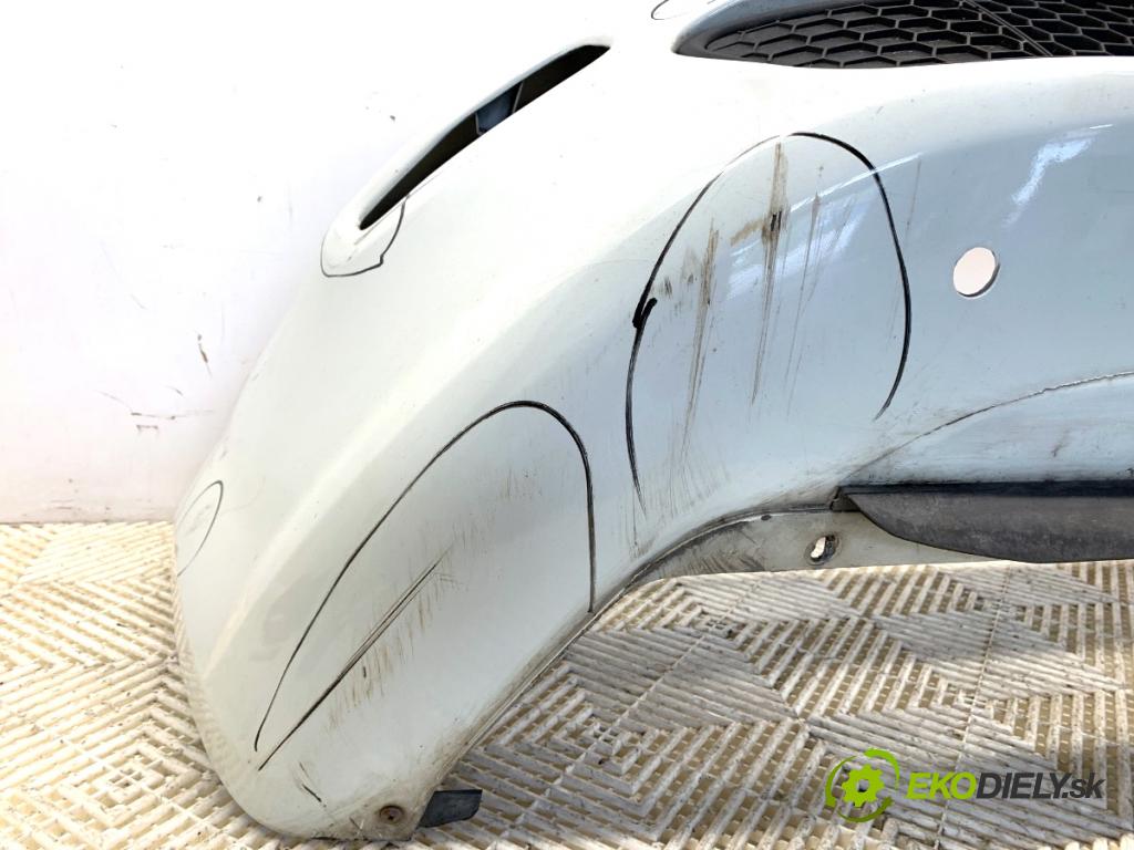 FIAT PUNTO EVO liftback 2012 51 kW 1.2 1242 nárazník přední část (Ostatné)