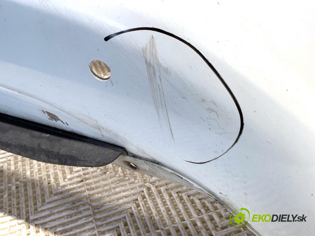 FIAT PUNTO EVO liftback 2012 51 kW 1.2 1242 nárazník přední část (Ostatné)