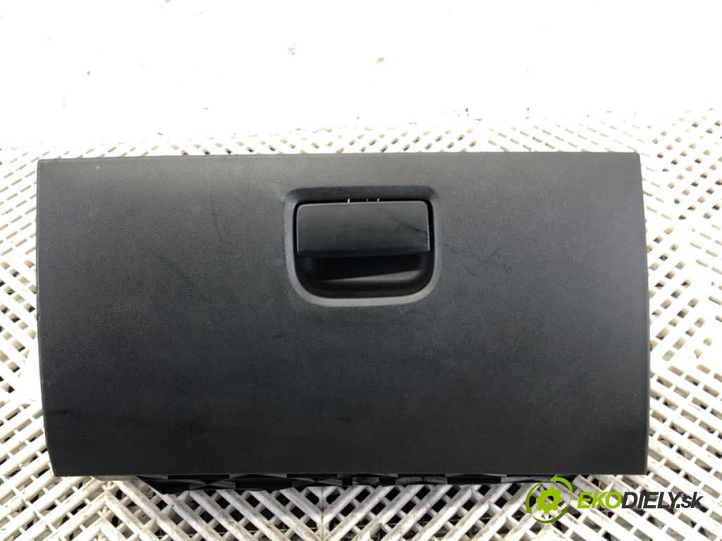 FIAT PUNTO EVO liftback 2012 51 kW 1.2 1242 Priehradka, kastlík spolujazdca  (Priehradka (kastlík))