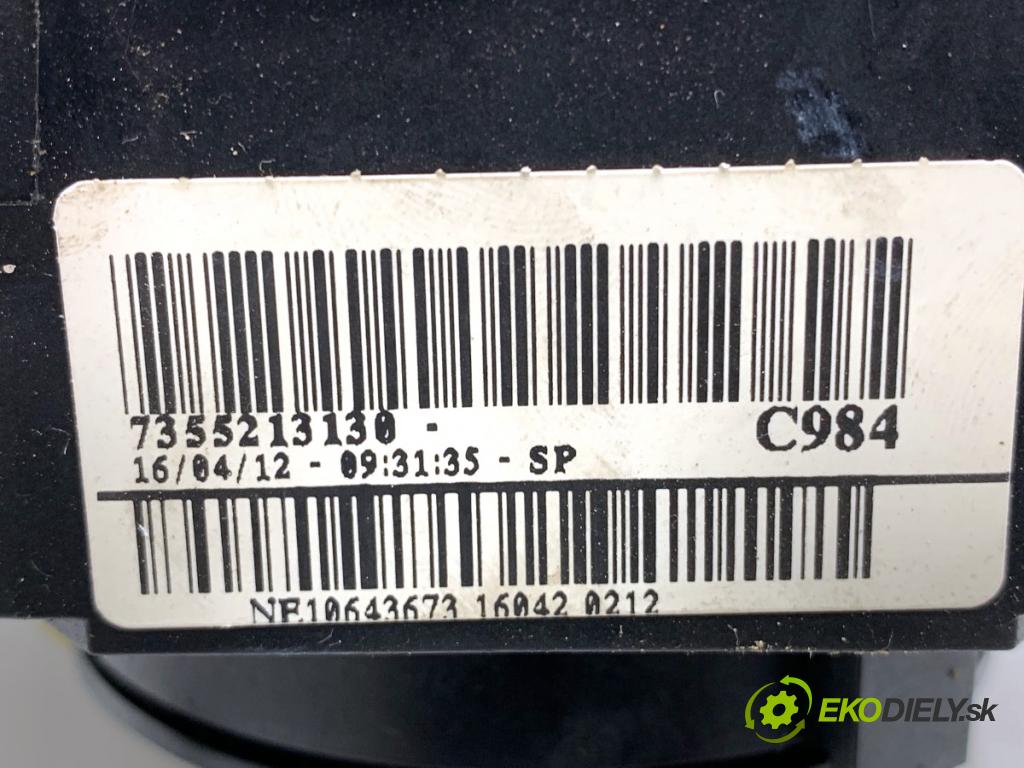 FIAT PUNTO EVO liftback 2012 51 kW 1.2 1242 Prepínač kombinovaný 7355213130 (Prepínacie páčky pod volantom)