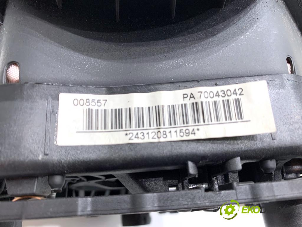 FIAT PUNTO EVO liftback 2012 51 kW 1.2 1242 AirBag volantu  (Airbagy)