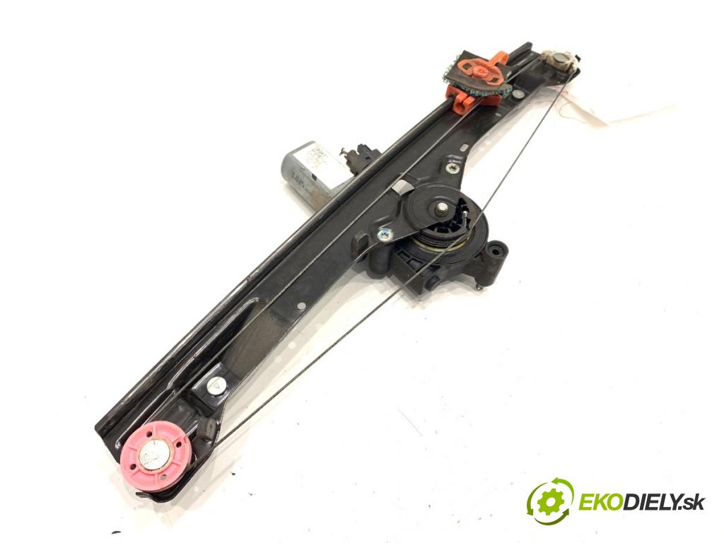 FIAT PUNTO EVO liftback 2012 51 kW 1.2 1242 mechanismus okna pravý přední část 