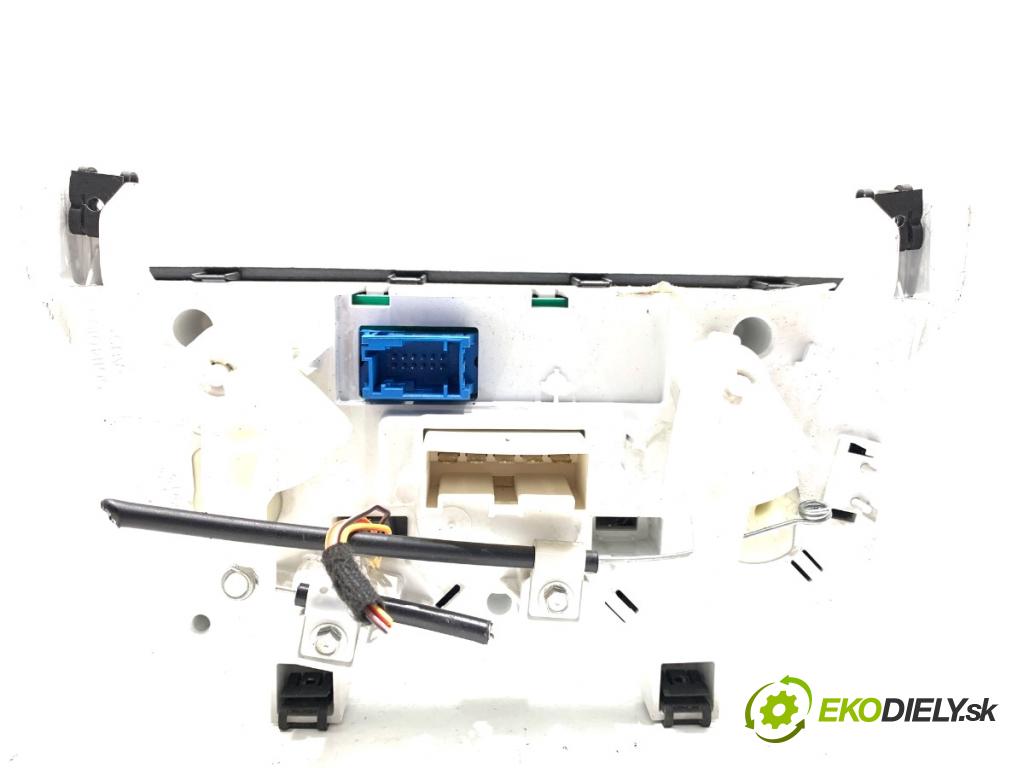 FIAT PUNTO EVO liftback 2012 51 kW 1.2 1242 Panel ovládania kúrenia  (Prepínacie páčky pod volantom)