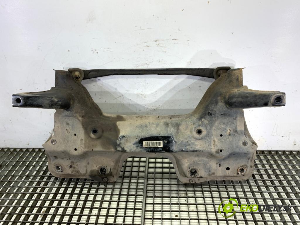 FIAT PUNTO EVO liftback 2012 51 kW 1.2 1242 výztuha pod motor  (Výztuhy přední)