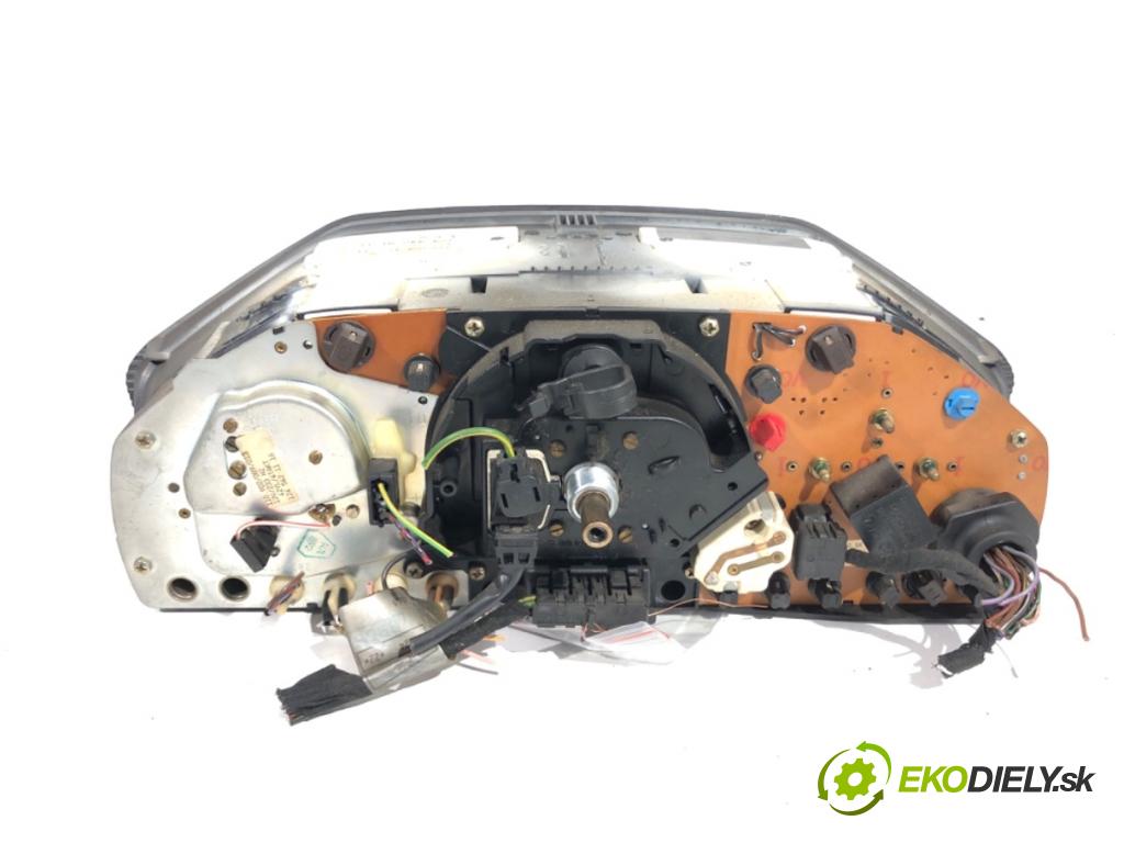 MERCEDES-BENZ W124 sedan 1992 100 kW 200 E (124.019) 1998 Prístrojovka 1244409111 (Prístrojová doska)