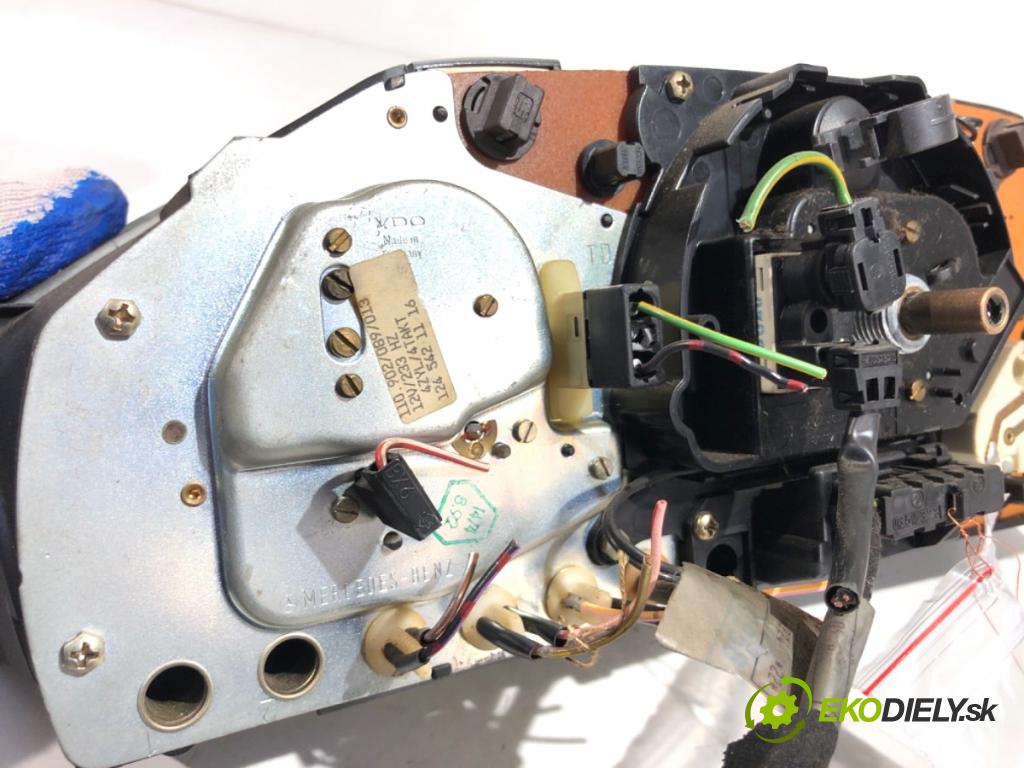 MERCEDES-BENZ W124 sedan 1992 100 kW 200 E (124.019) 1998 Prístrojovka 1244409111 (Prístrojová doska)