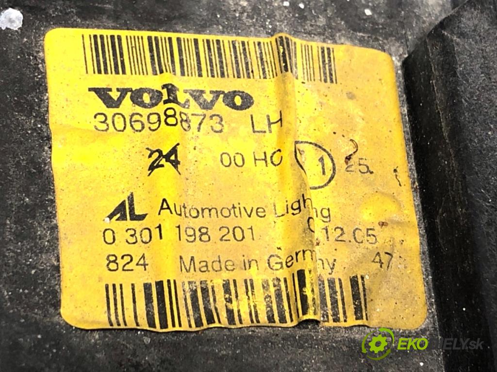 VOLVO S40 II sedan 2005 81 kW 1.6 D 1560 světlomet levý přední část 30698873