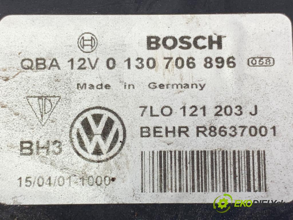 AUDI Q7 4L SUV 2015 200 kW 3.0 TFSI quattro 2995 ventilátor chladiče 7L0121203J (Ventilátory)