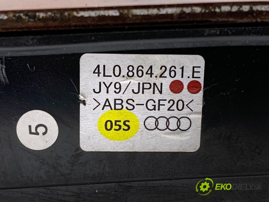 AUDI Q7 4L SUV 2015 200 kW 3.0 TFSI quattro 2995 lišty kryt 4L0864261E 4L1857115L (Lišta)
