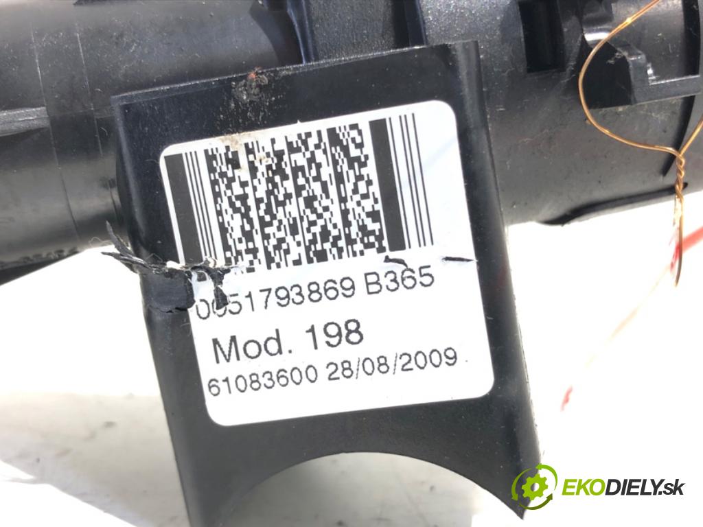 FIAT BRAVO II liftback 2009 88 kW 1.4 T-Jet (198AXG1B) 1368 spinačka 0051793869 (Spínacia skrinka)