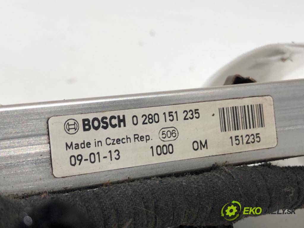 FIAT BRAVO II liftback 2009 88 kW 1.4 T-Jet (198AXG1B) 1368 Lišta vstrekovacia 0280151235 (Vstrekovacia lišta)