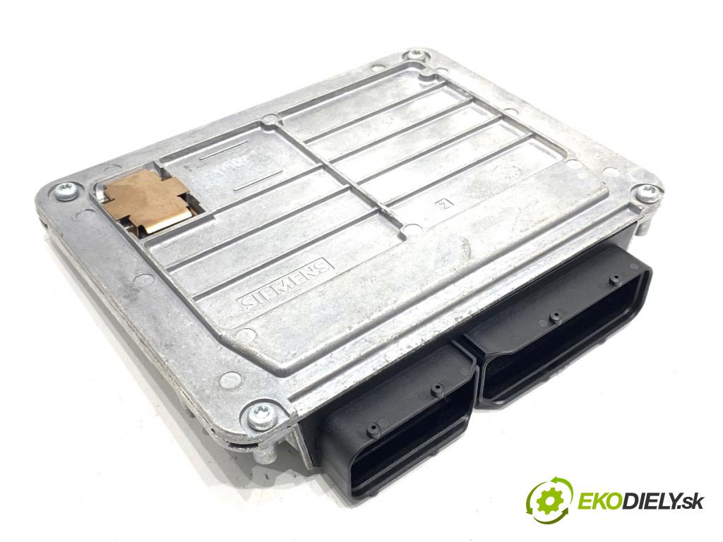 AUDI A4 B5 sedan 1999 74 kW 1.6 1595 riadiaca jednotka Motor 3B0906018A (Riadiaca jednotka)