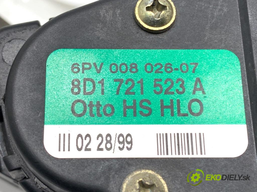 AUDI A4 B5 sedan 1999 74 kW 1.6 1595 Potenciometer plynu 8D1721523A (Potenciometer plynového pedálu)
