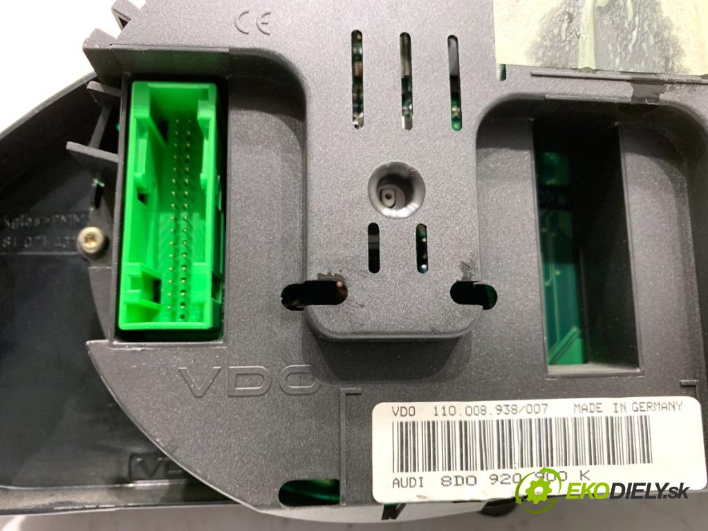 AUDI A4 B5 sedan 1999 74 kW 1.6 1595 Prístrojovka 8D0920900K (Prístrojová doska)