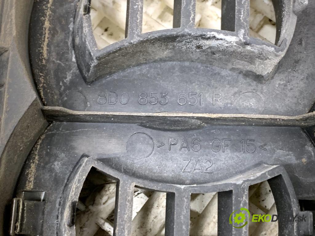 AUDI A4 B5 sedan 1999 74 kW 1.6 1595 mřížka maska 8D0855651R (Mřížky (masky) chladičů)