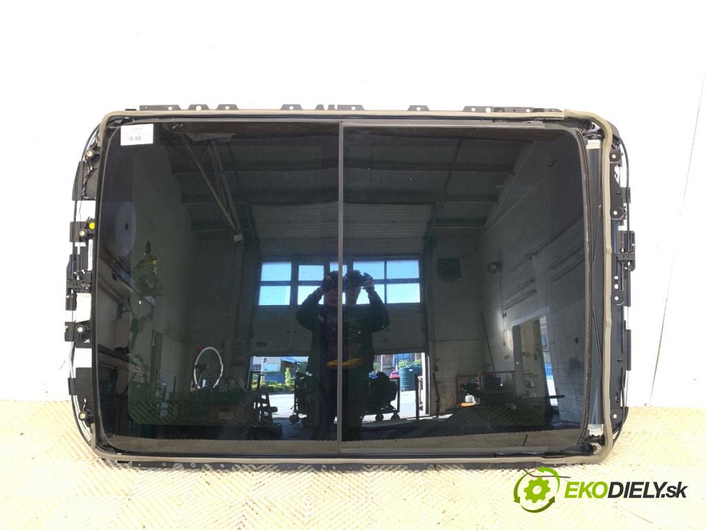 AUDI Q7 4M SUV 2015 200 kW 3.0 TDI quattro 2967 střešní okno  (Okna karoserie)