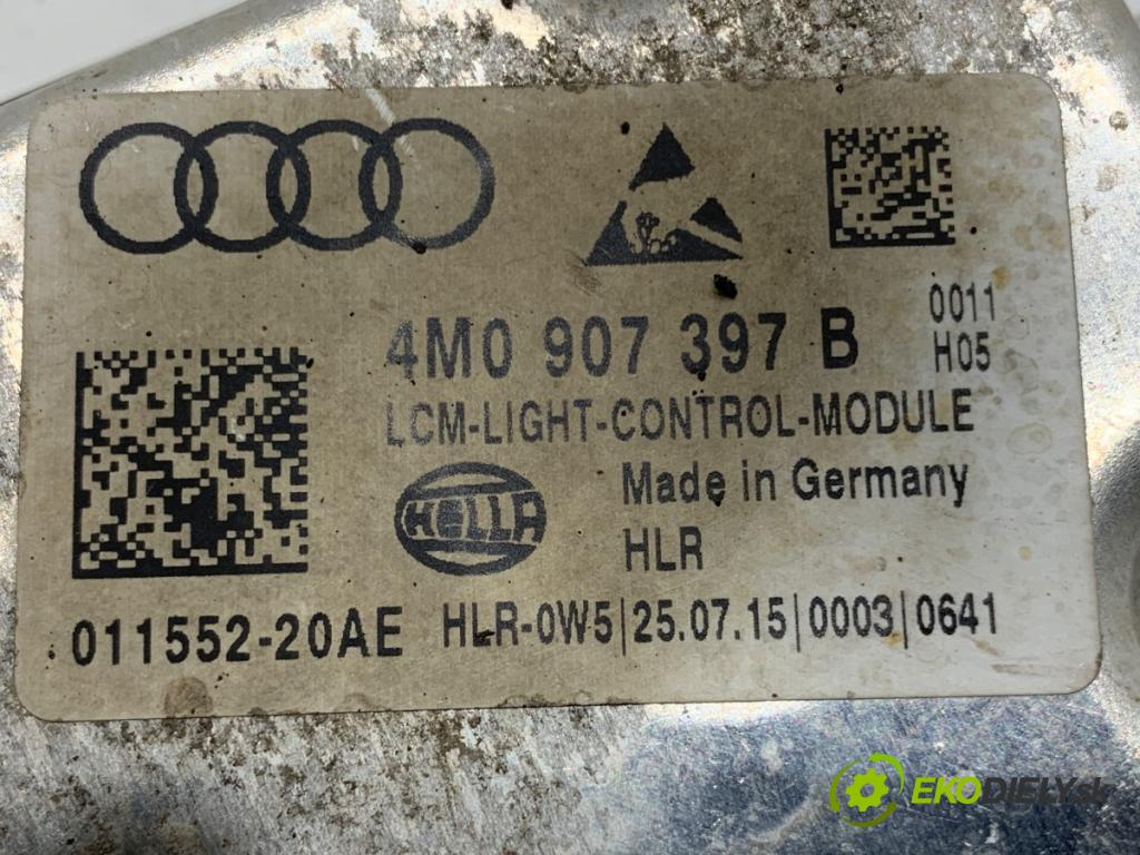 AUDI Q7 4M SUV 2015 200 kW 3.0 TDI quattro 2967 měnič LED 4M0907397B