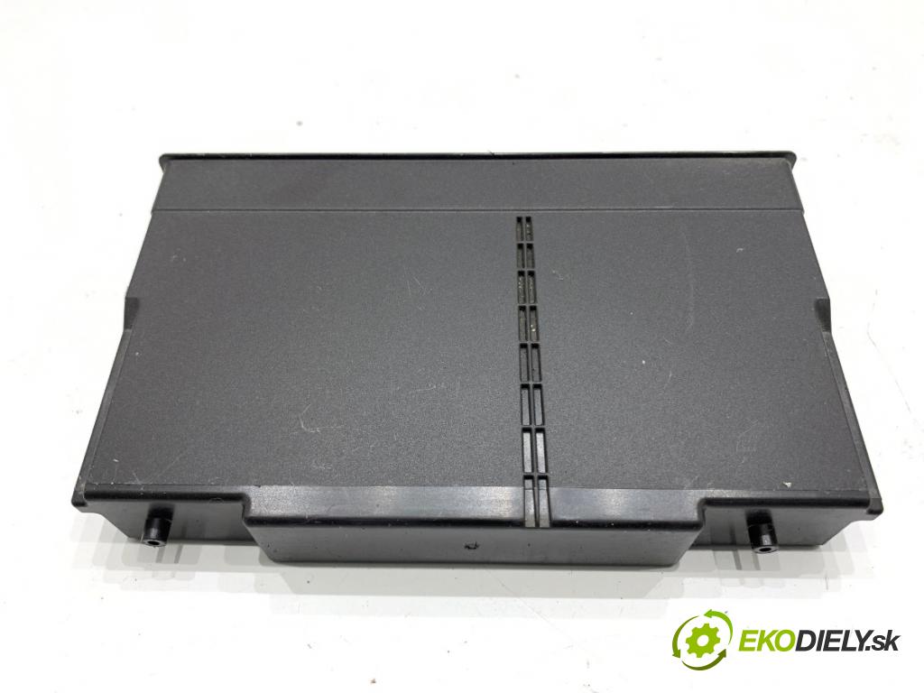 AUDI Q7 4M SUV 2015 200 kW 3.0 TDI quattro 2967 Modul pamäte sedačky 4M0959760E