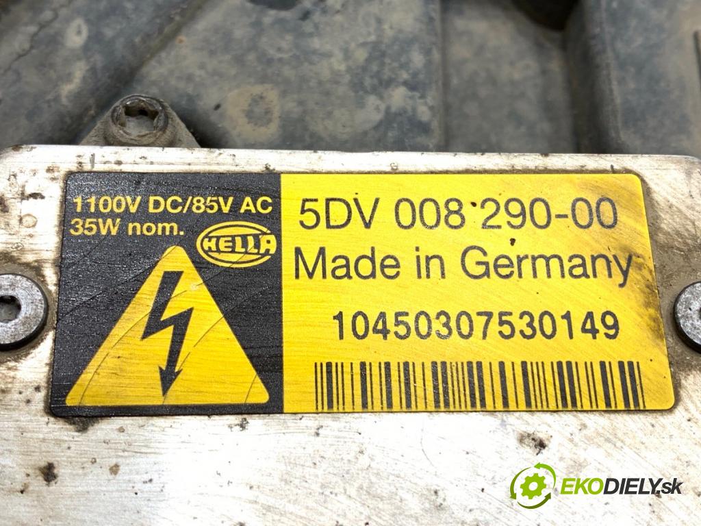 AUDI A6 C6 sedan 2005 103 kW 2.0 TDI 1968 světlomet pravý přední část XENON