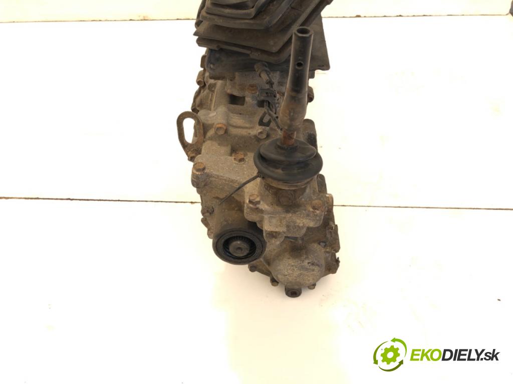 SUZUKI VITARA  samochód terenowy zamknięty 1990 55 kW 1.6 Napęd na wszystkie koła (SE 416) 1590 Prevodovka  (Prevodovka)